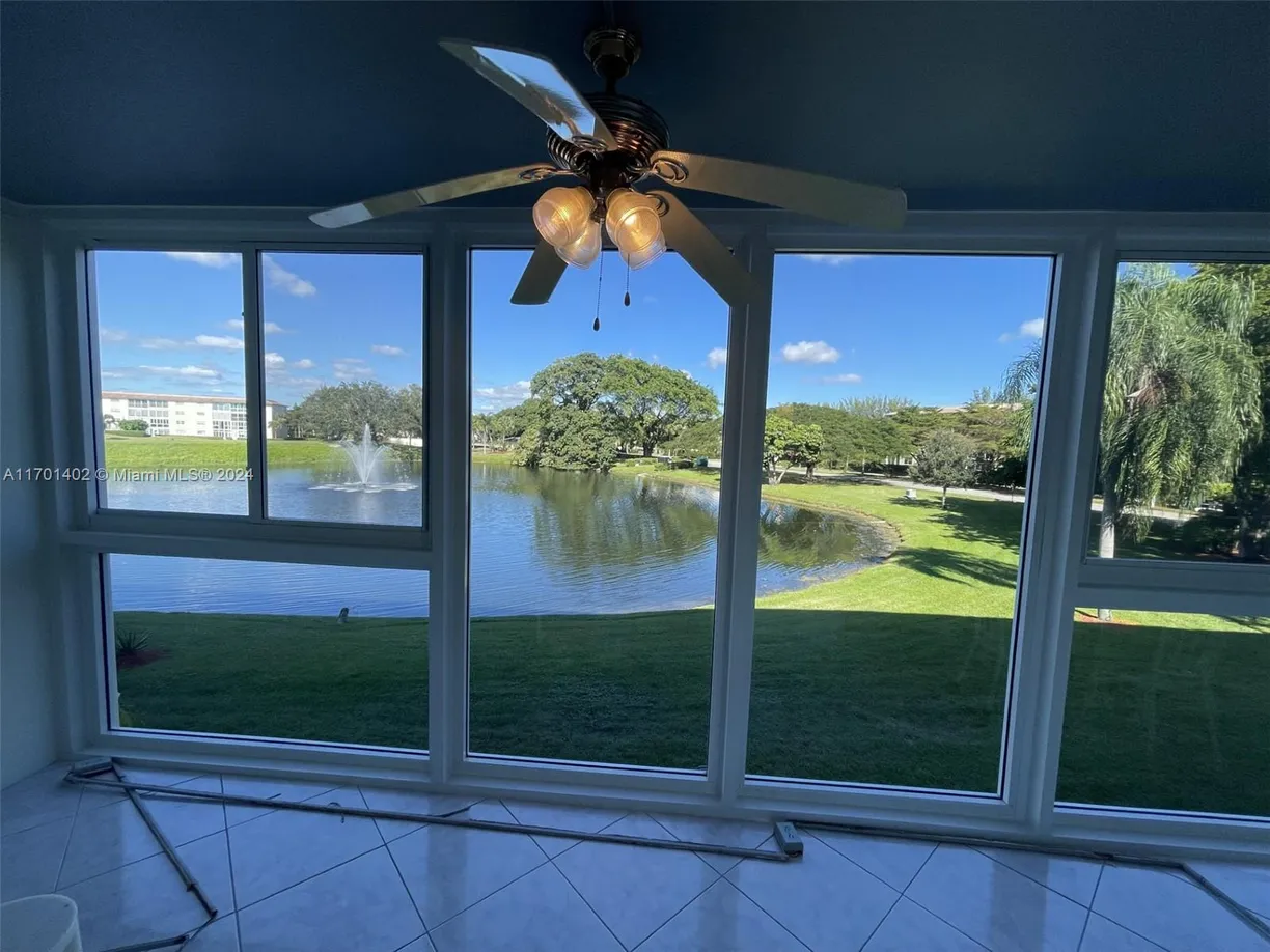South Florida Real Estate | View 4301 Martinique Cir, K2 | Listing