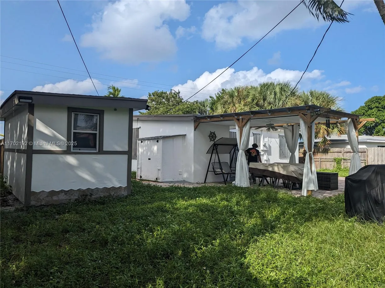 South Florida Real Estate | View 1916 NE 54th St | Listing