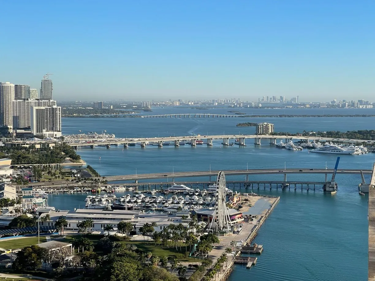 South Florida Real Estate | View 325 S Biscayne Blvd, 4322 | Listing