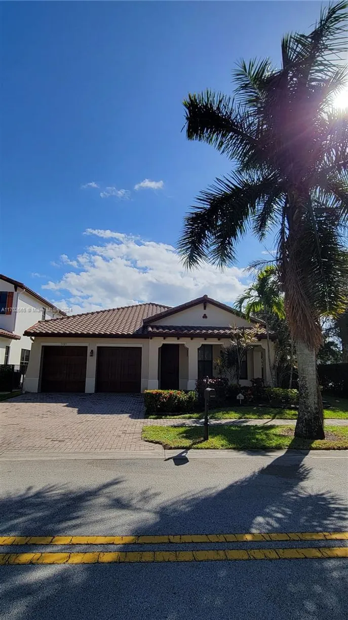 South Florida Real Estate | View 3927 NW 84th Way, 3927 | Listing