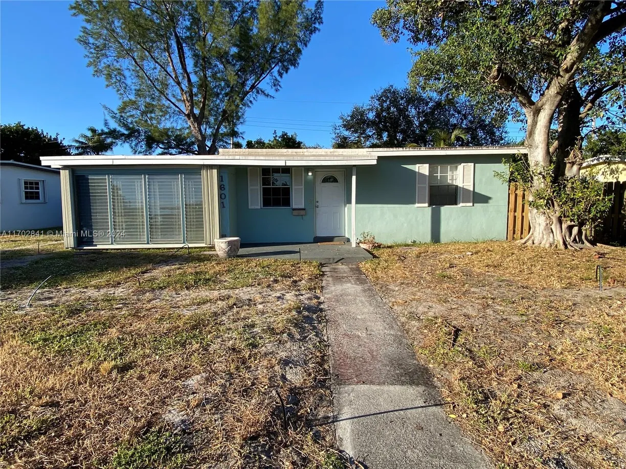 South Florida Real Estate | View 1601 NE 48th St | 2 Beds, 1 Bath