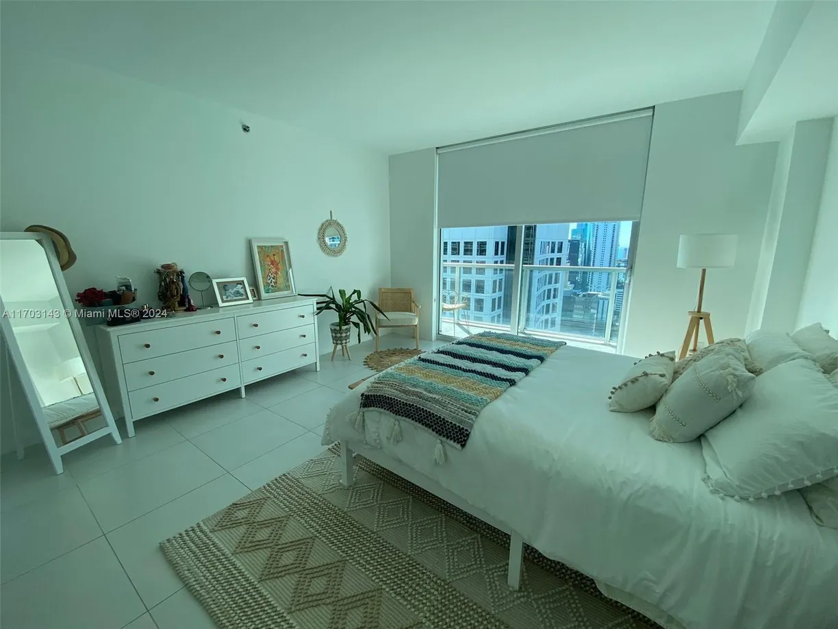 South Florida Real Estate | View 55 SE 6th St, 3508 | 1 Bed, 1 Bath