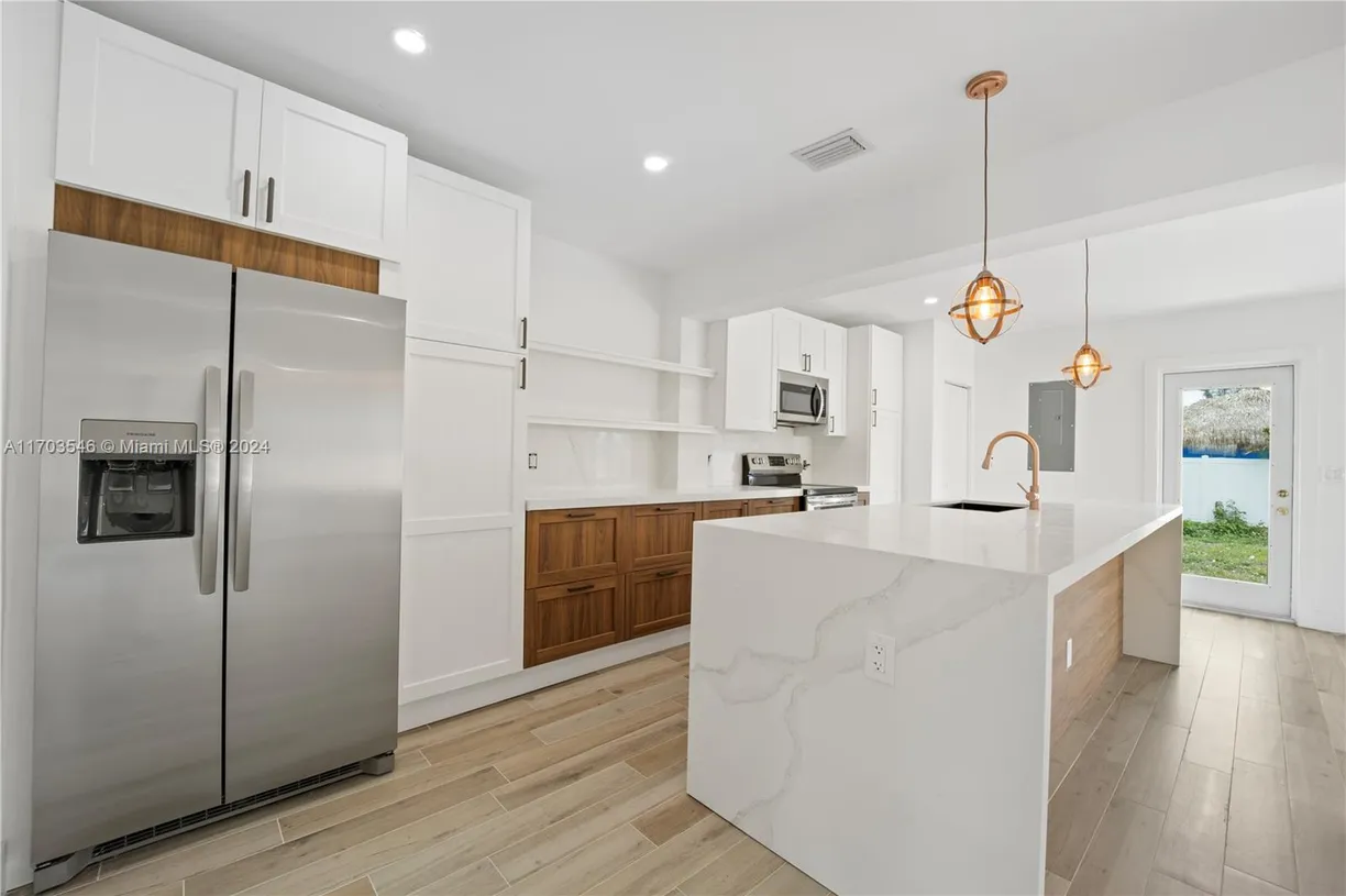 South Florida Real Estate | View 4826 NE 17th Ter | Listing