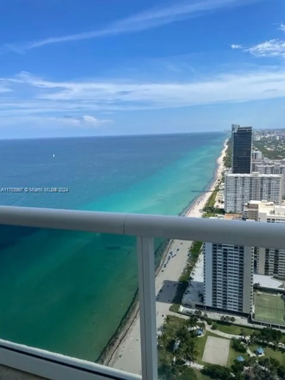 South Florida Real Estate | View 1830 S OCEAN DR, 5003 | Listing