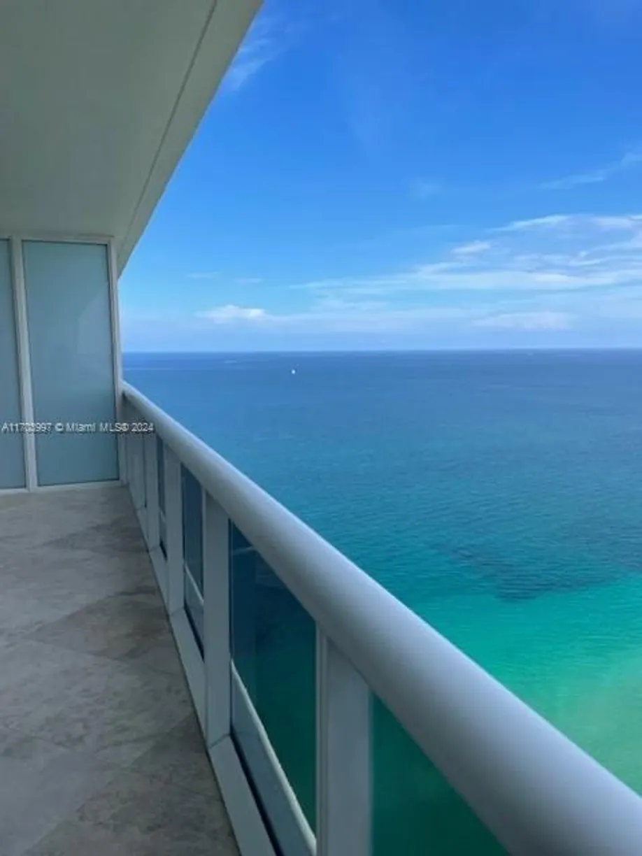 South Florida Real Estate | View 1830 S OCEAN DR, 5003 | Listing