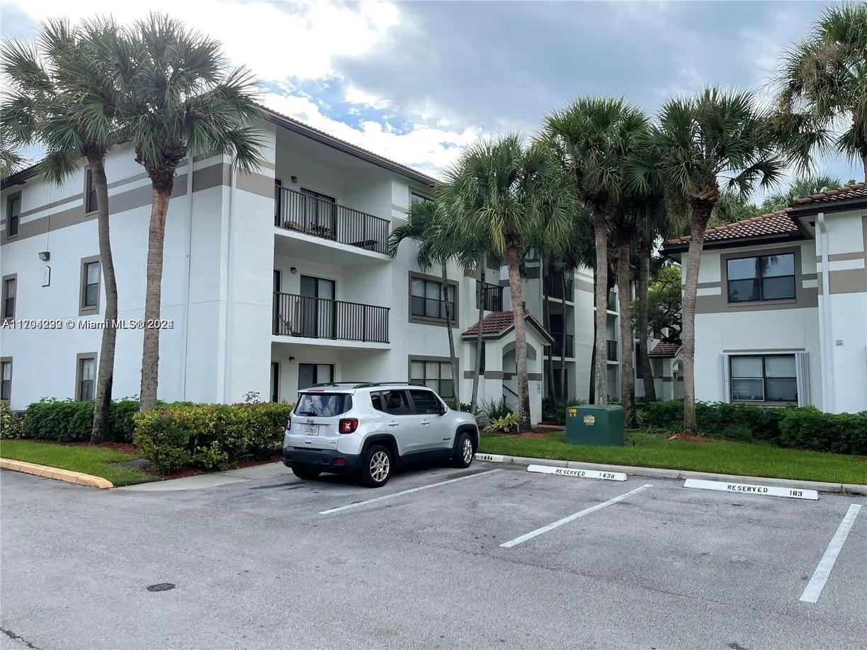 South Florida Real Estate | View 550 S Park Rd, 24-8 | Listing