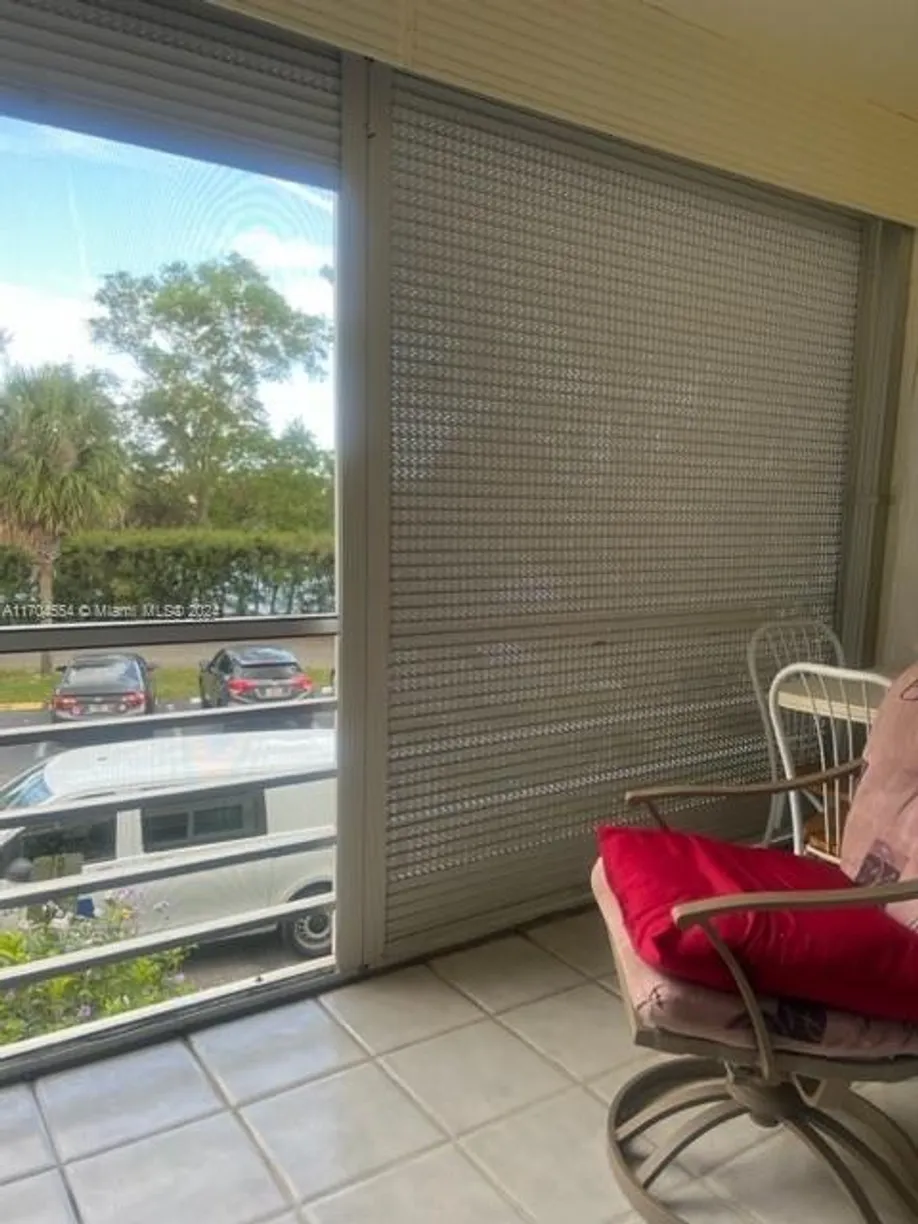 South Florida Real Estate | View 2871 Somerset Dr, 218 | Listing