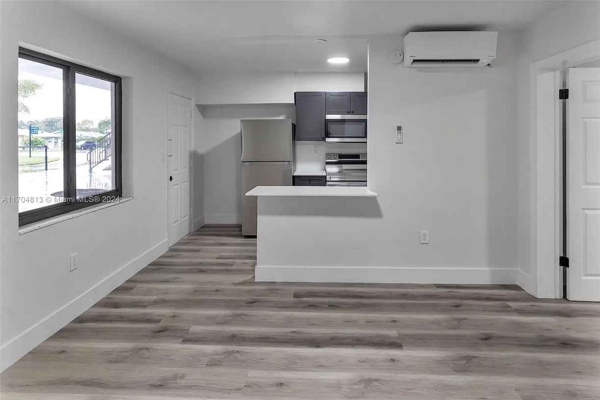 South Florida Real Estate | View 4037 SW 65th Ave, 8 | Listing