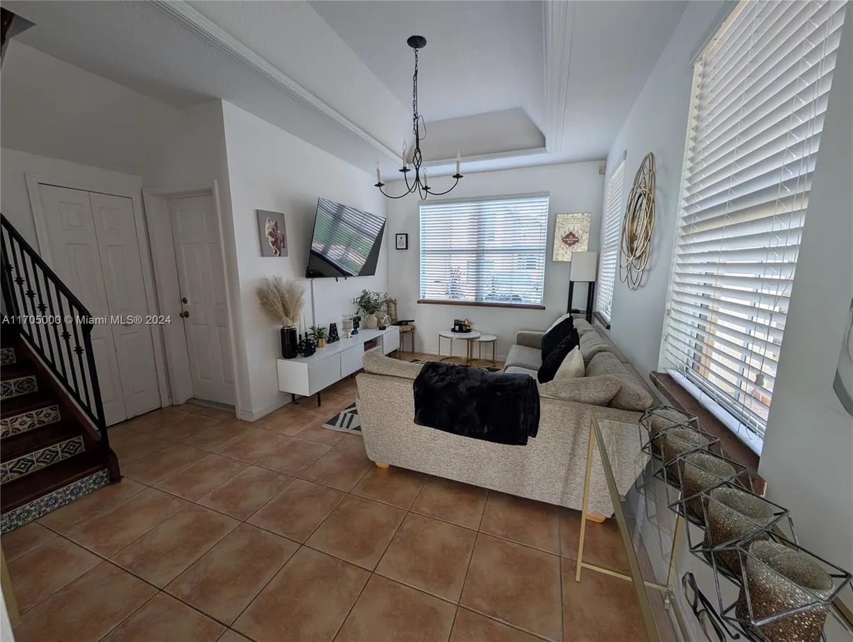 South Florida Real Estate | View  | Listing