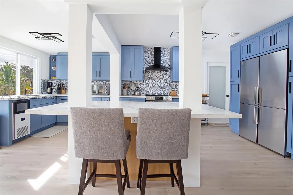 South Florida Real Estate | View 808 Mission Hill Rd | 3 Beds, 2 Baths