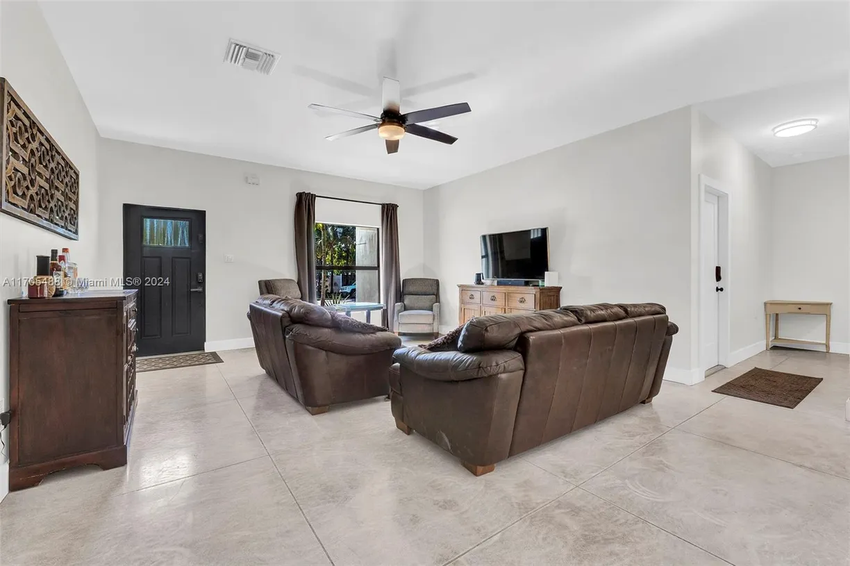 South Florida Real Estate | View 3101 SW 15th Ct | Listing