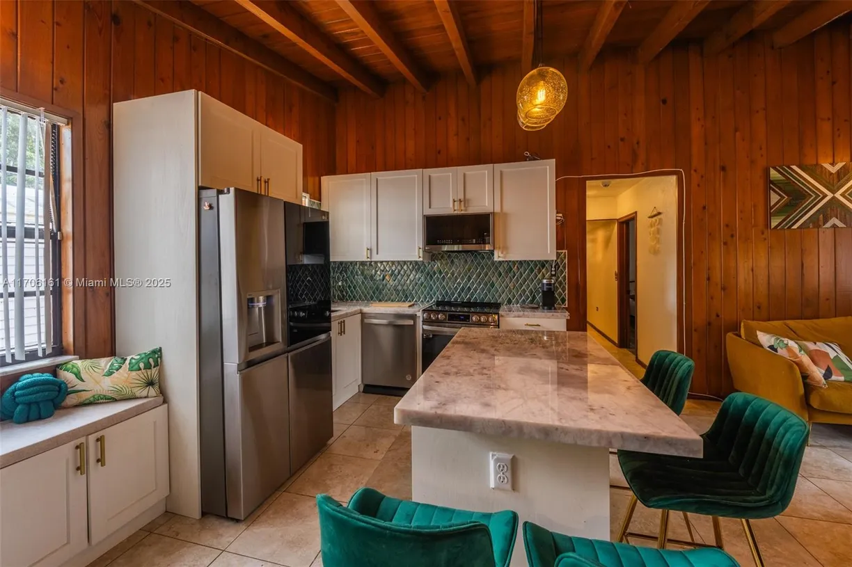 South Florida Real Estate | View 301 SW 69th Ave | Listing