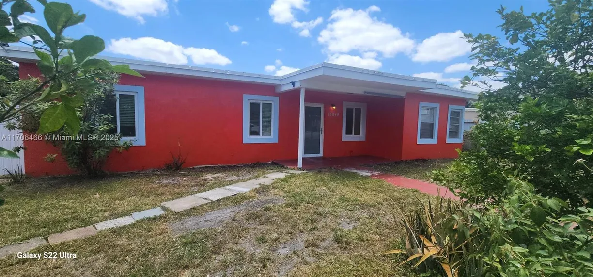 South Florida Real Estate | View 15640 NW 159th St Rd, 15640 | 1 Bed, 1 Bath