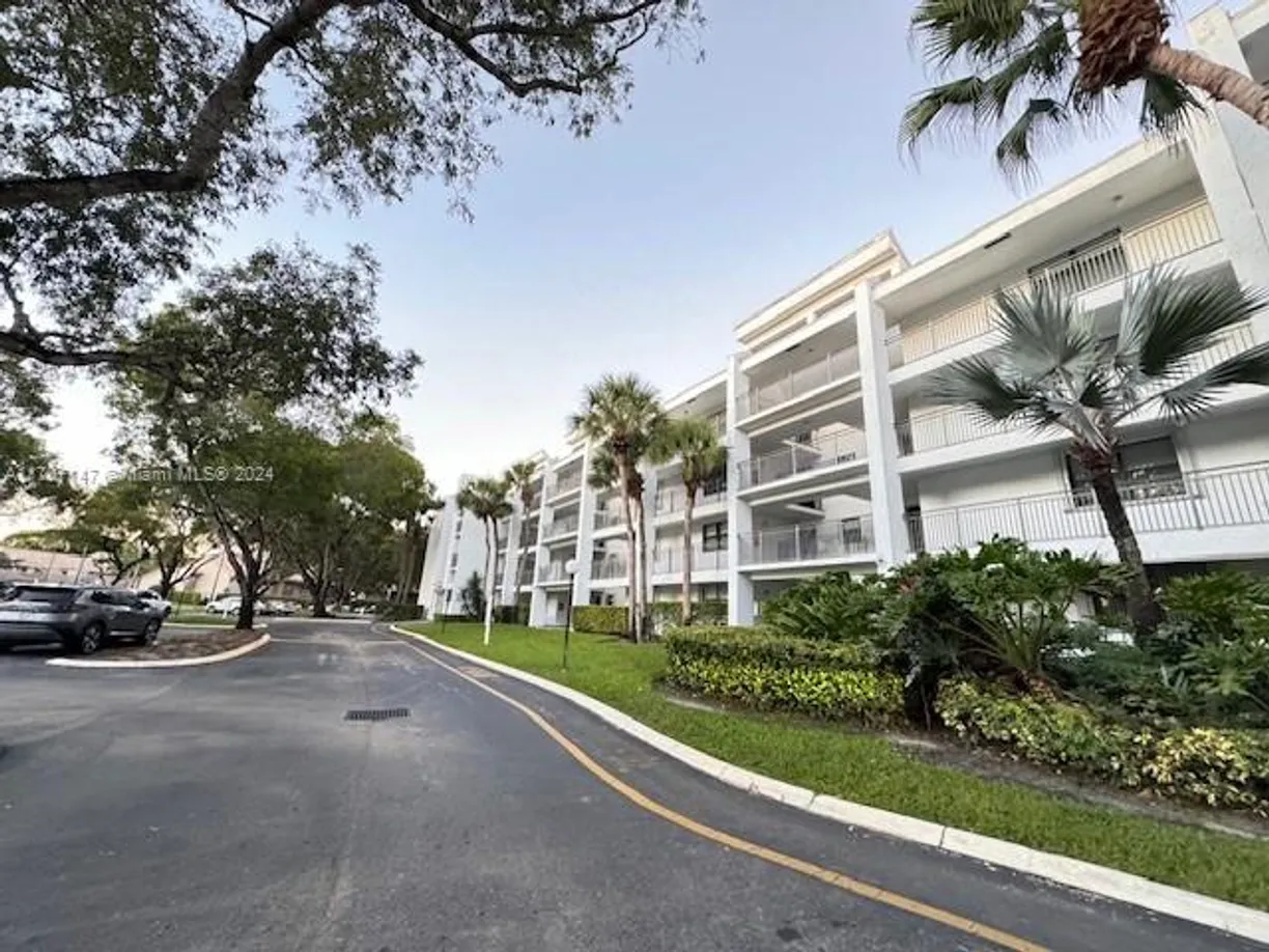 South Florida Real Estate | View 16141 Blatt Blvd, 402 | Listing