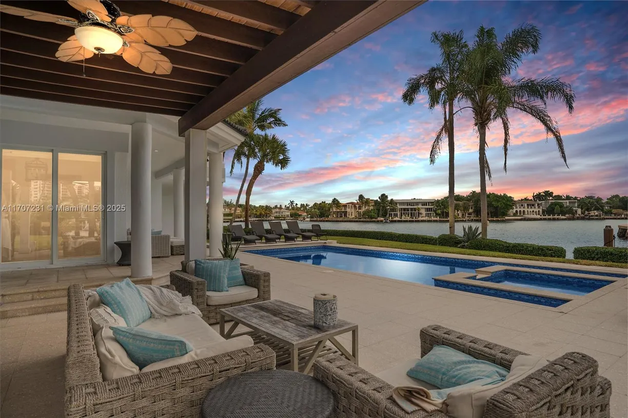 South Florida Real Estate | View 101 Holiday Dr | Listing
