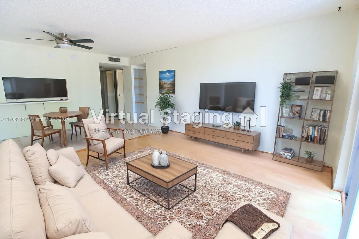 South Florida Real Estate | View 500 Executive Center Dr, 2L | 1 Bed, 1 Bath