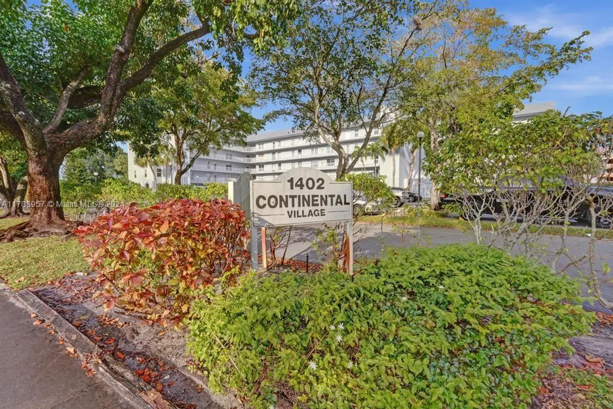 South Florida Real Estate | View 1402 NW 80th Ave, 501 | 2 Beds, 2 Baths