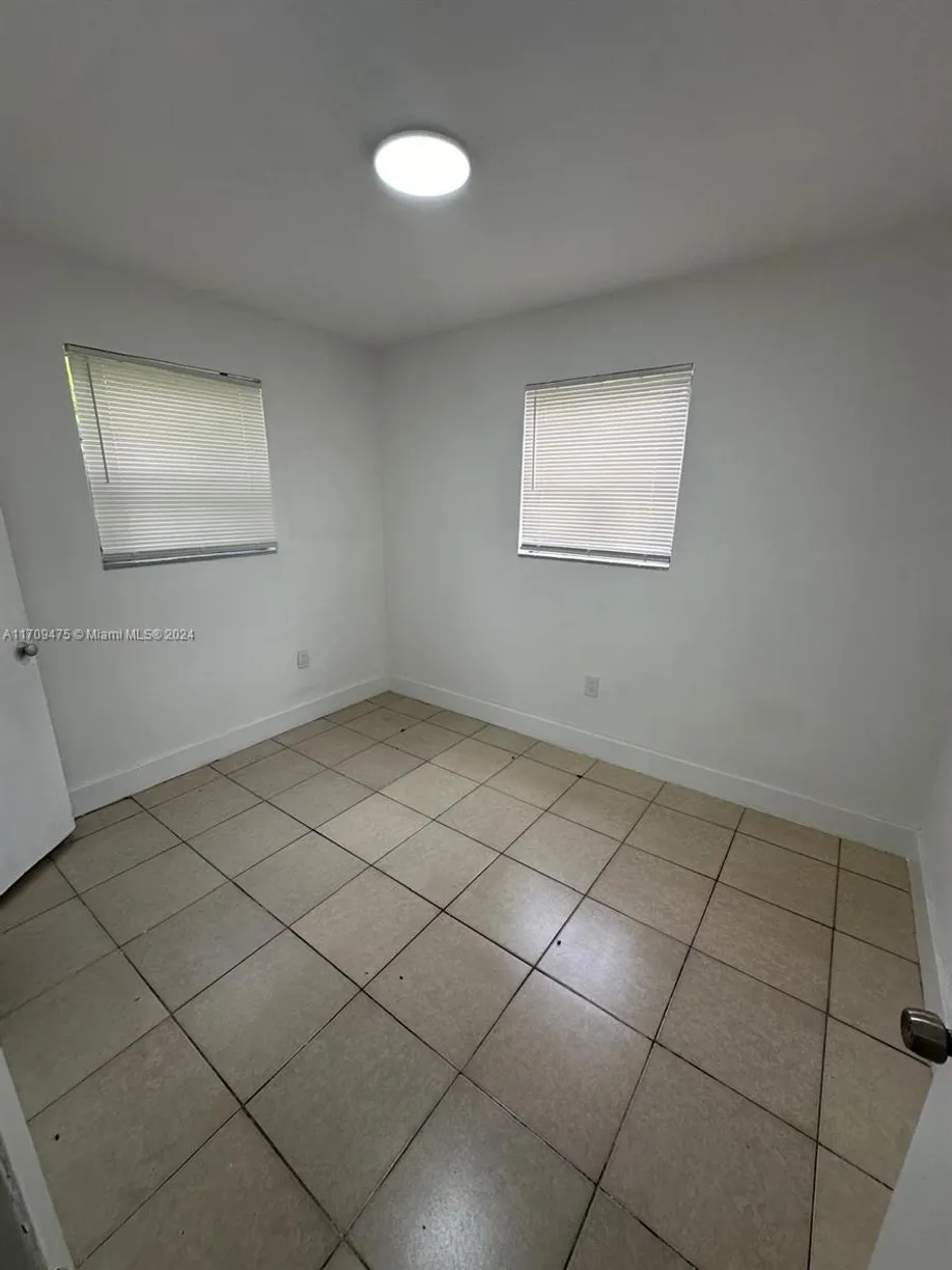 South Florida Real Estate | View 940 NW 34th Way | Listing