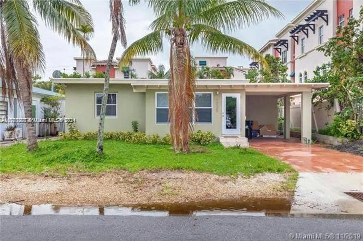 South Florida Real Estate | View 1025 NE 17th Way | 2 Beds, 1 Bath