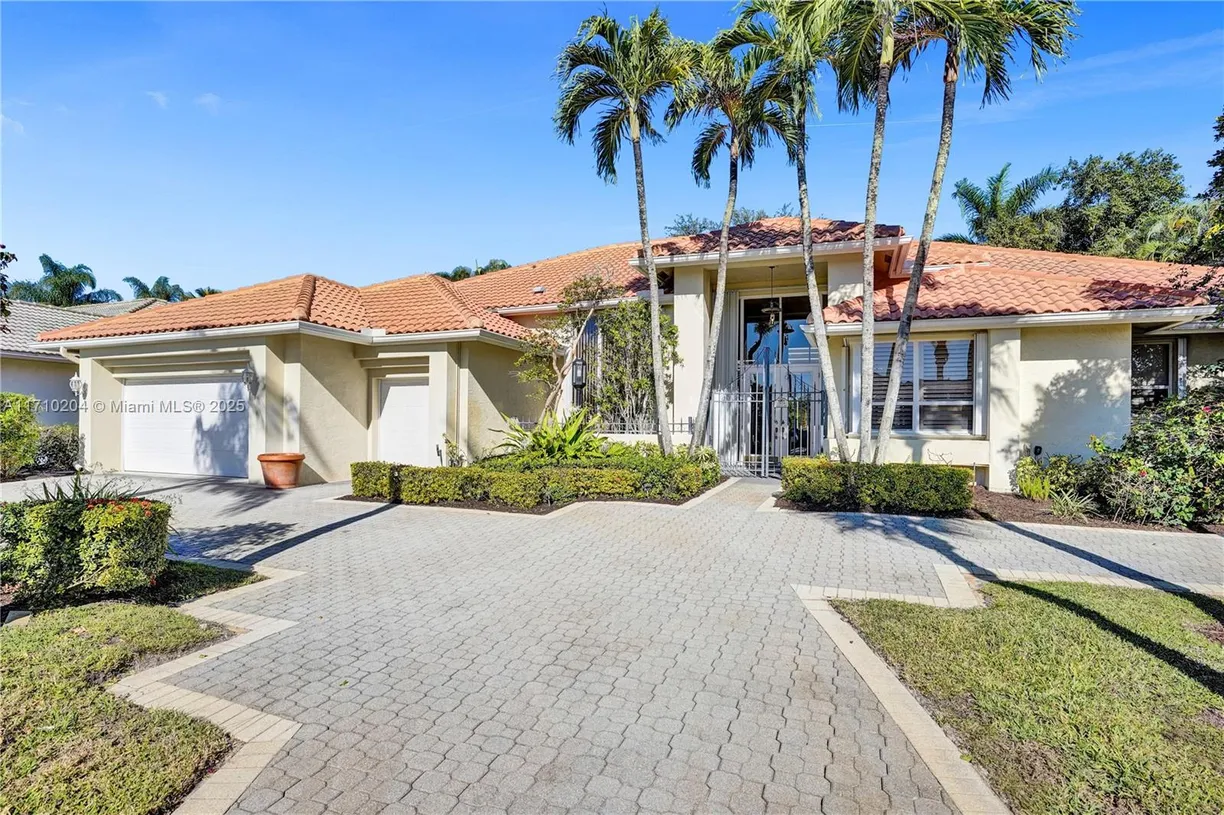 South Florida Real Estate | View 17934 Milburn Way | Listing