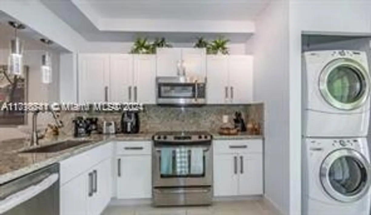 South Florida Real Estate | View 19 Whitehead Cir | 2 Beds, 1 Bath