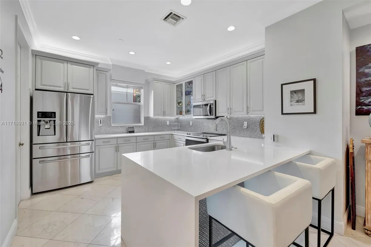 South Florida Real Estate | View 1033 NE 17th Way, 704 | Listing