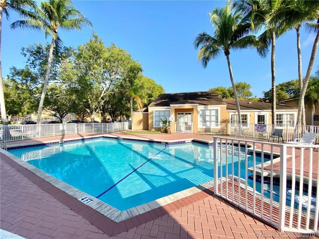 South Florida Real Estate | View 8043 SW 21st Ct, 8043 | Listing