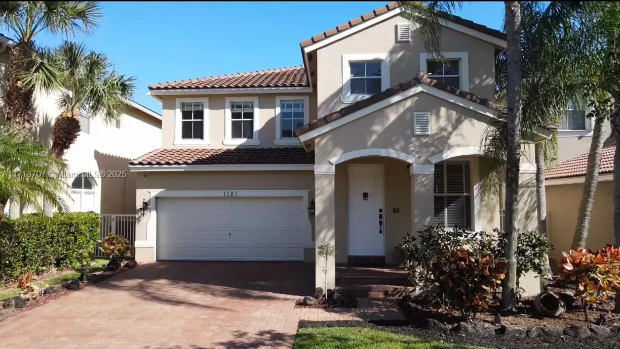 South Florida Real Estate | View 1181 W Magnolia Cir | 5 Beds, 3 Baths