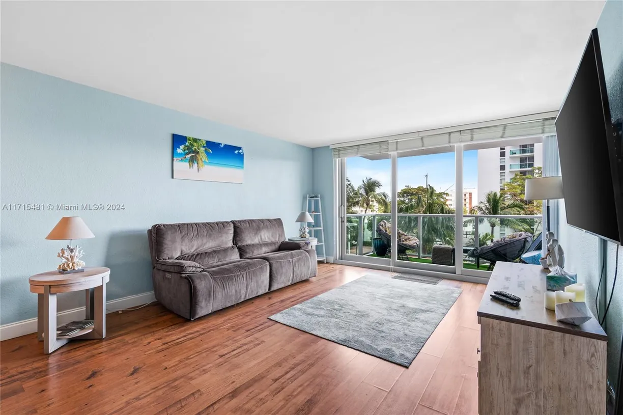 South Florida Real Estate | View 1000 West Ave, 308 | Listing