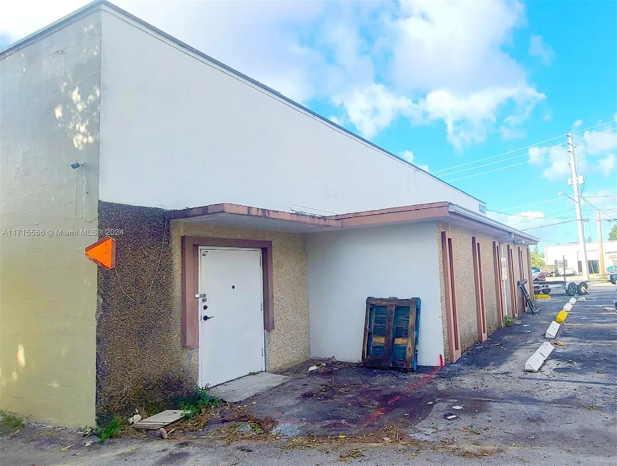 South Florida Real Estate | View 1800 SW 7th Ave