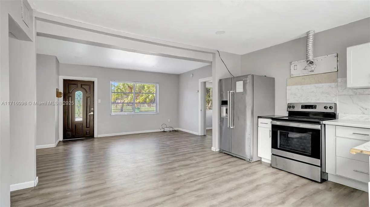 South Florida Real Estate | View 1240 SW 32nd Ave | Listing