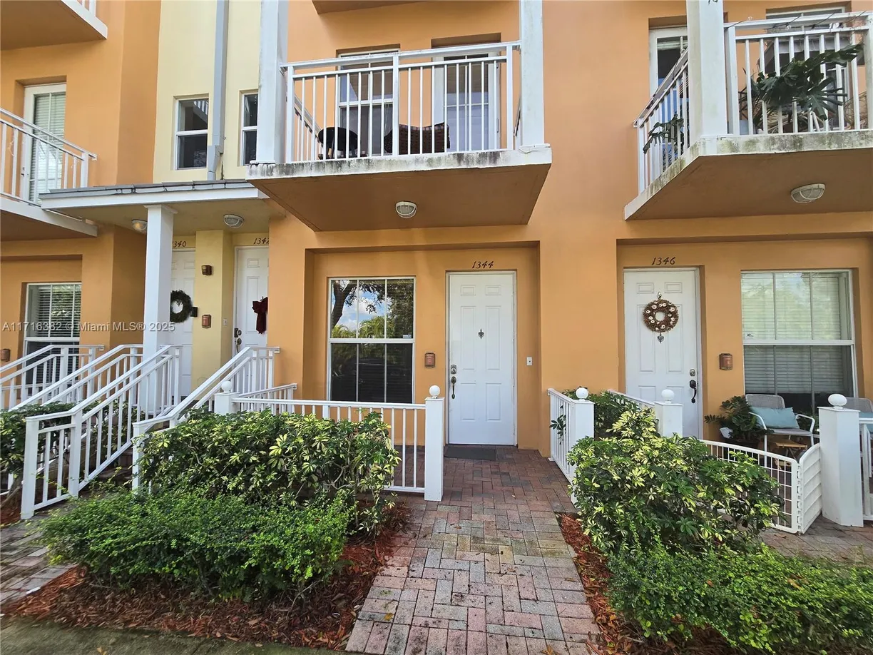 South Florida Real Estate | View 1344 SW 2nd Ct, 1344 | 1 Bed, 1 Bath