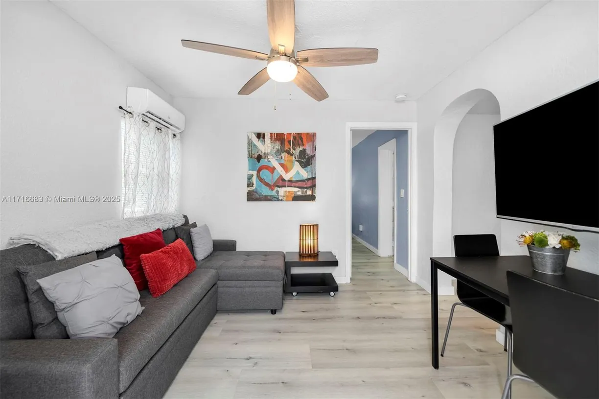 South Florida Real Estate | View 51 NW 49th St, 3 | 1 Bed, 1 Bath