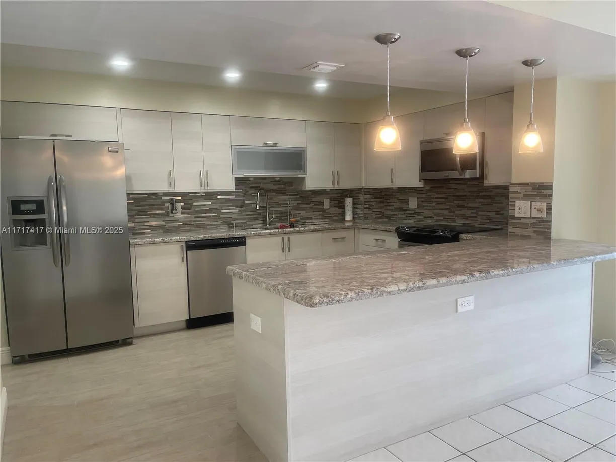 South Florida Real Estate | View 5825 Collins Ave, 7B | 2 Beds, 2 Baths