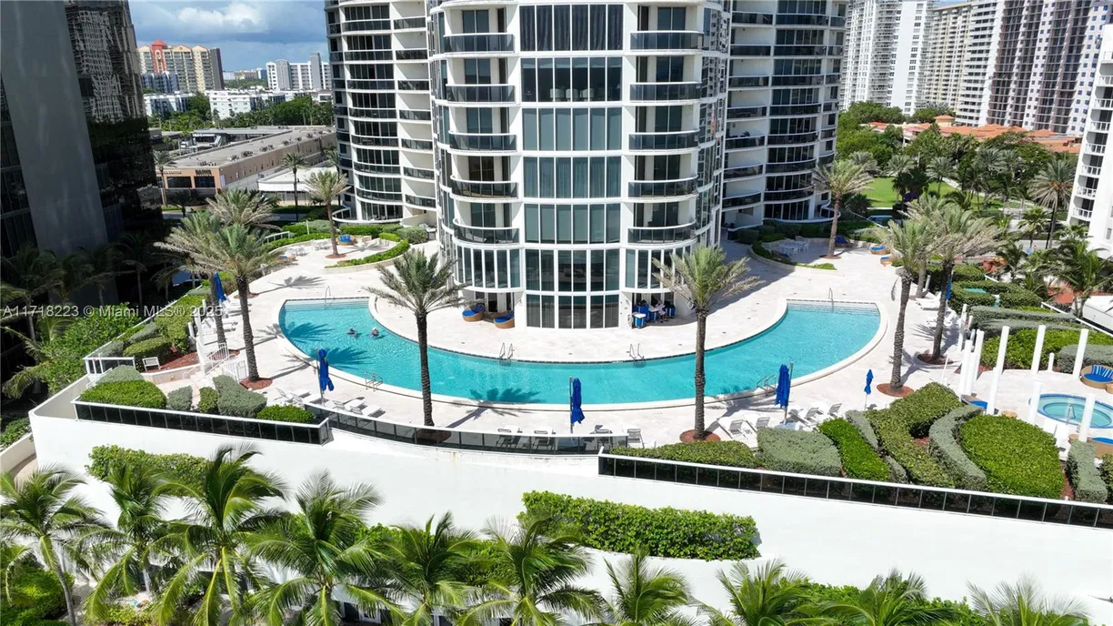 South Florida Real Estate | View 17201 Collins Ave, 706 | Listing