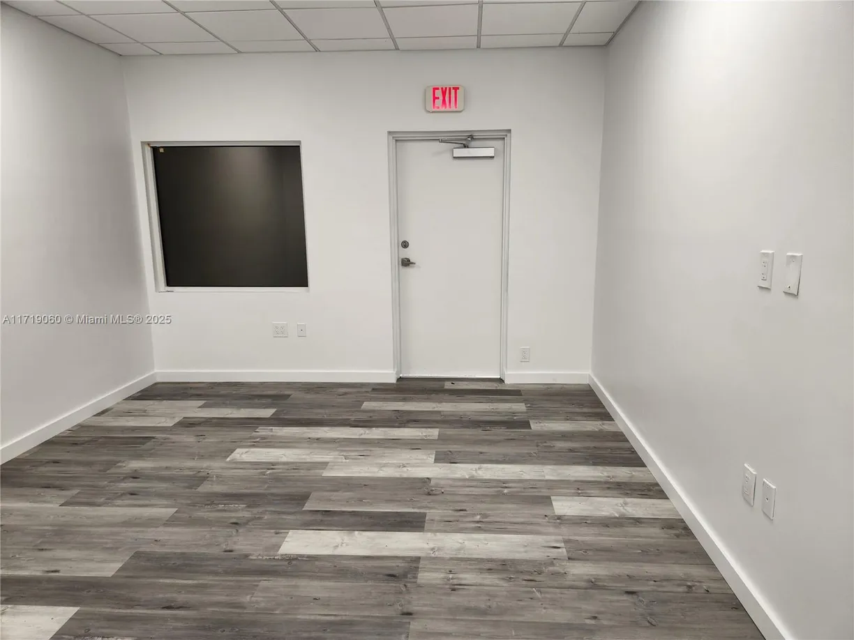South Florida Real Estate | View 2341 NW 30th St, B | Listing