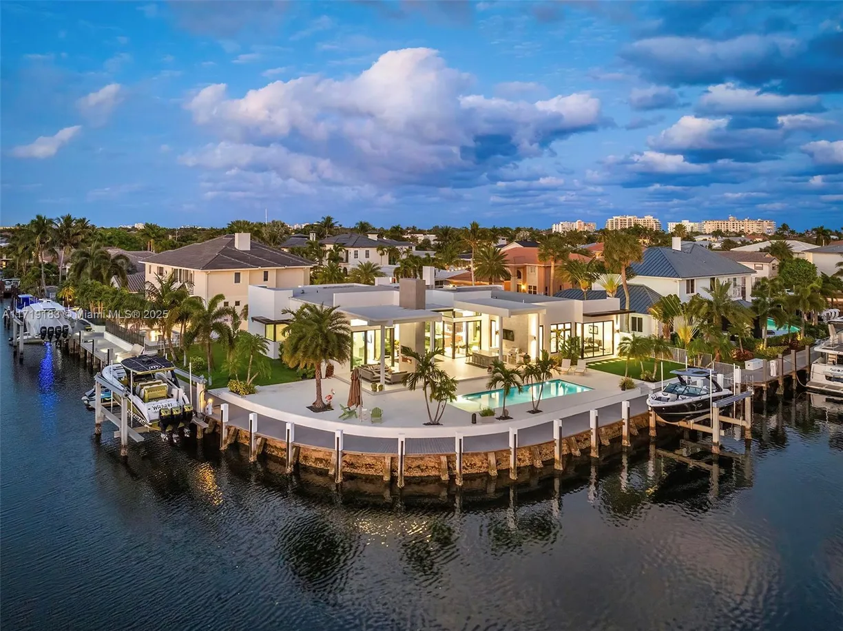 South Florida Real Estate | View 3701 NE 26th Ave | 3 Beds, 4 Baths