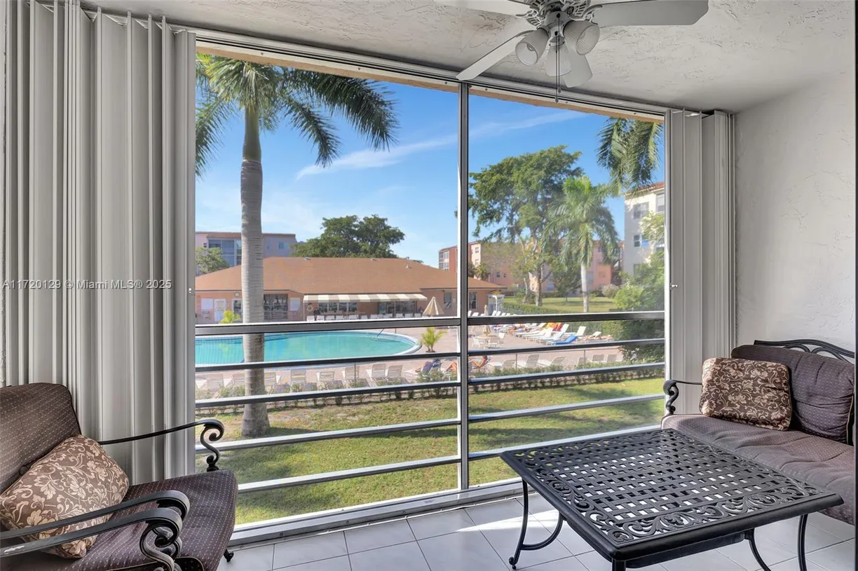 South Florida Real Estate | View 2811 Somerset Dr, 203 | Listing