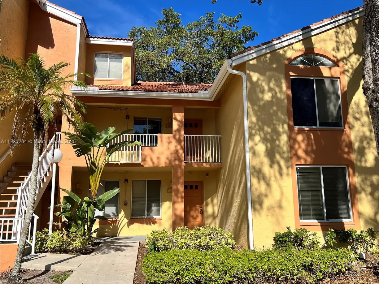 South Florida Real Estate | View 1133 Coral Club Dr, 1133 | 1 Bed, 1 Bath