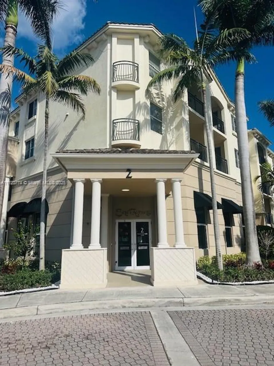 South Florida Real Estate | View 2114 Renaissance Way, 114 | 2 Beds, 2 Baths