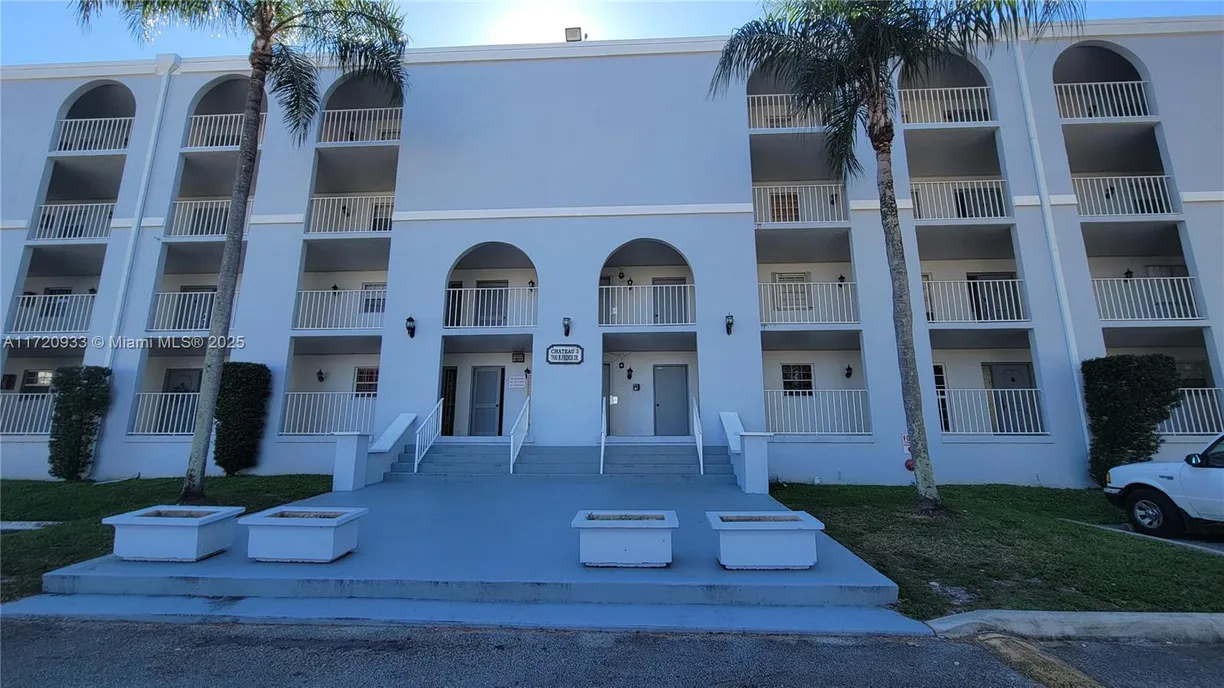 South Florida Real Estate | View 7980 N French Dr, 3-303 | 1 Bed, 1 Bath