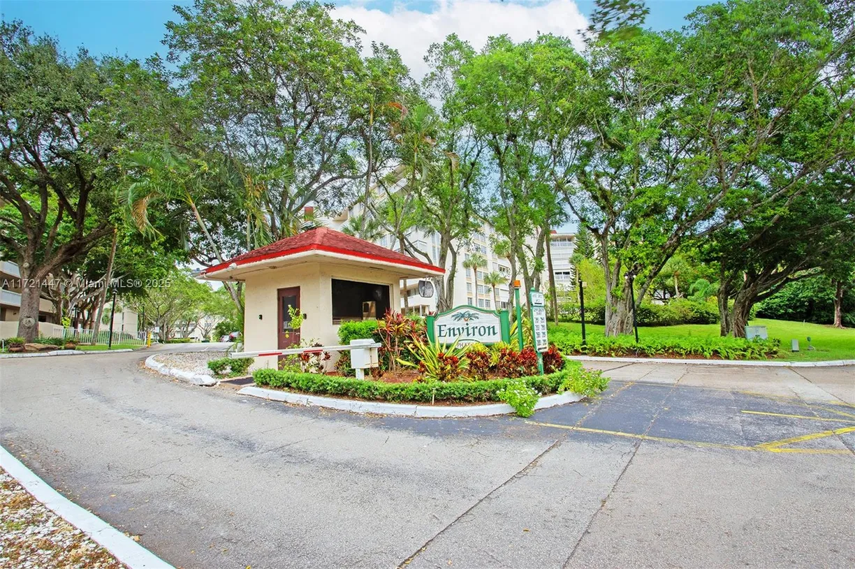 South Florida Real Estate | View 6911 Environ Blvd, 5L | 2 Beds, 2 Baths
