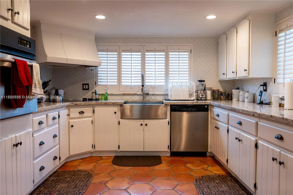 South Florida Real Estate | View 3561 NE 13th Ave | Listing