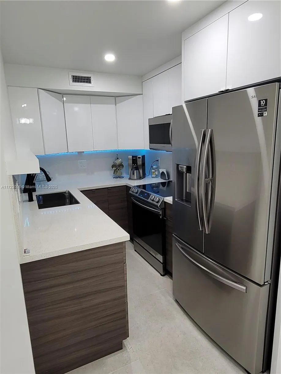 South Florida Real Estate | View 3304 Virginia St, 6B | Listing