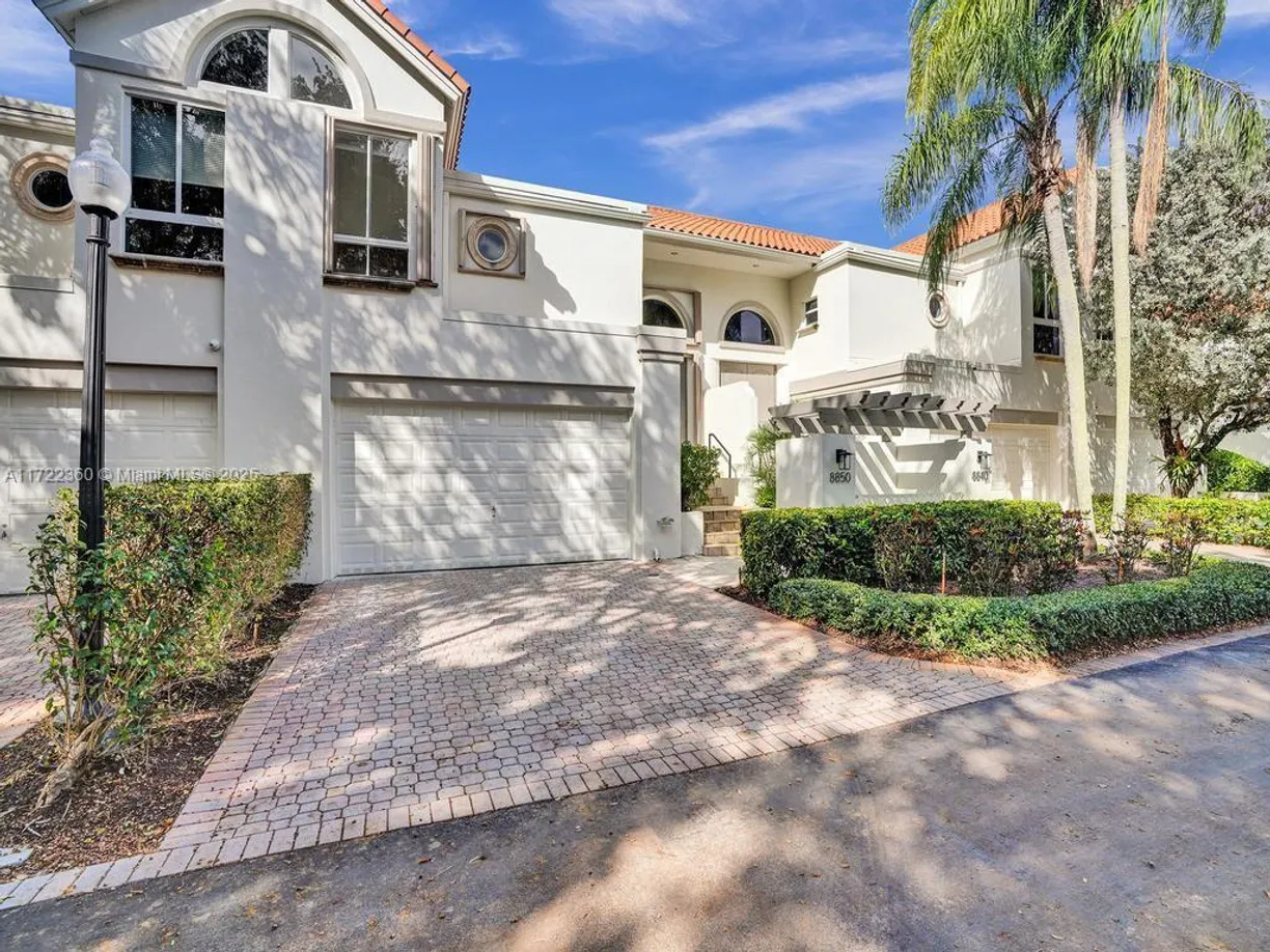 South Florida Real Estate | View 8850 SW 67th Ct | Listing