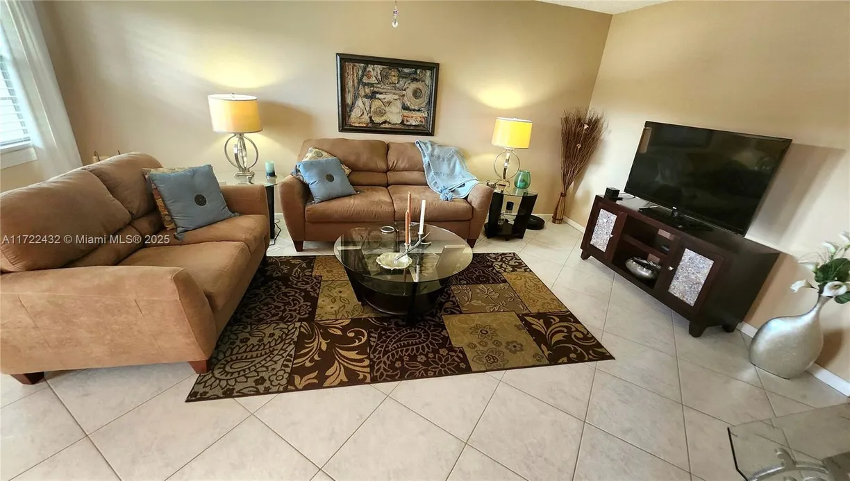 South Florida Real Estate | View 1076 Newport Q, 1076 | Listing