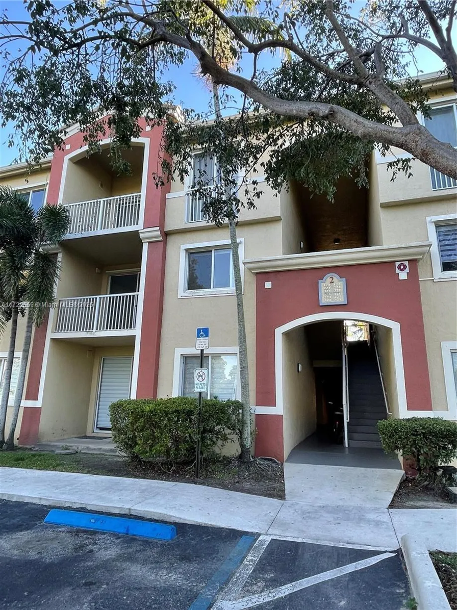 South Florida Real Estate | View 7085 Nova Dr, 223 | 3 Beds, 2 Baths