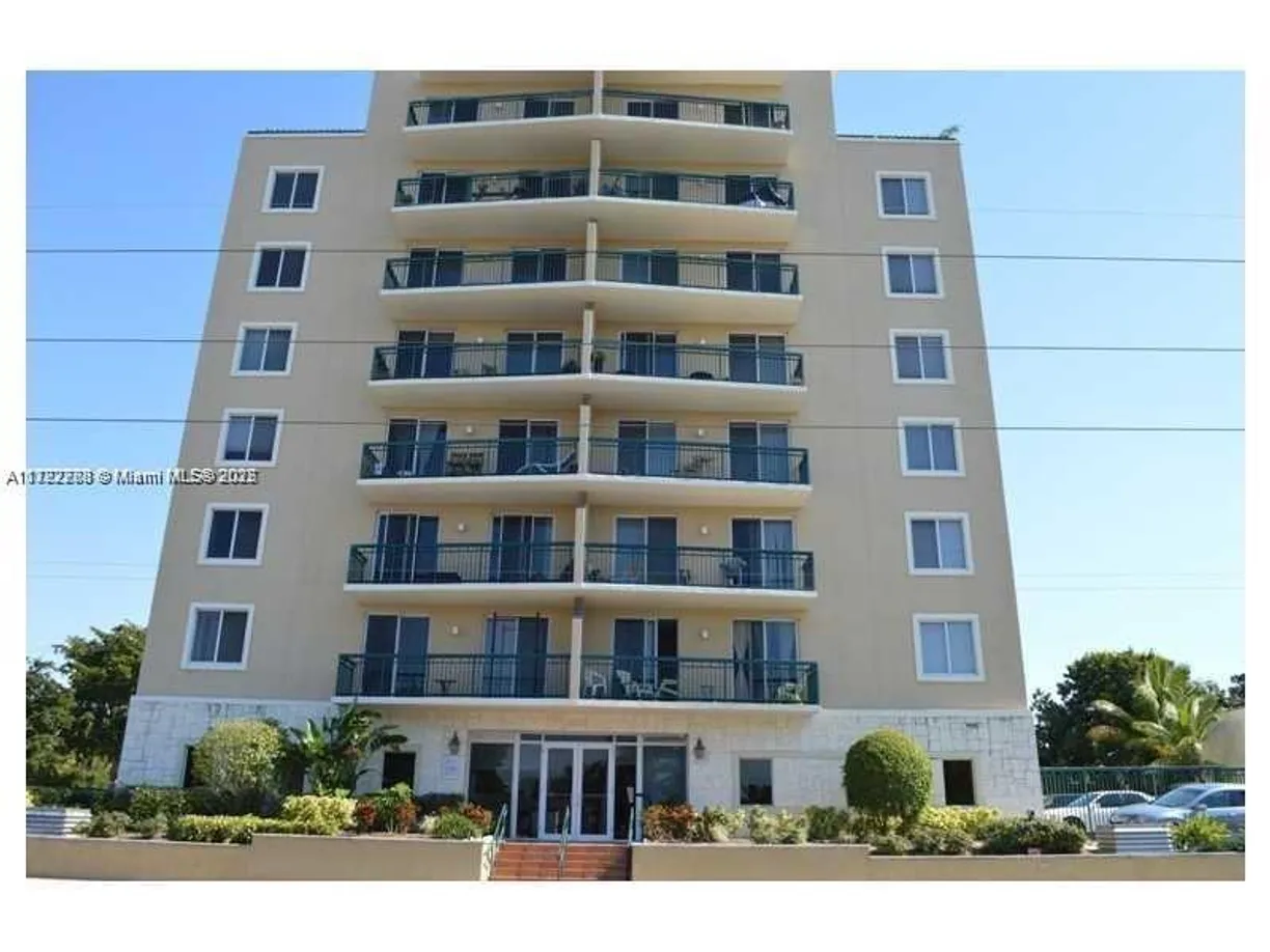 South Florida Real Estate | View 2501 Douglas Rd, 202 | 1 Bed, 1 Bath