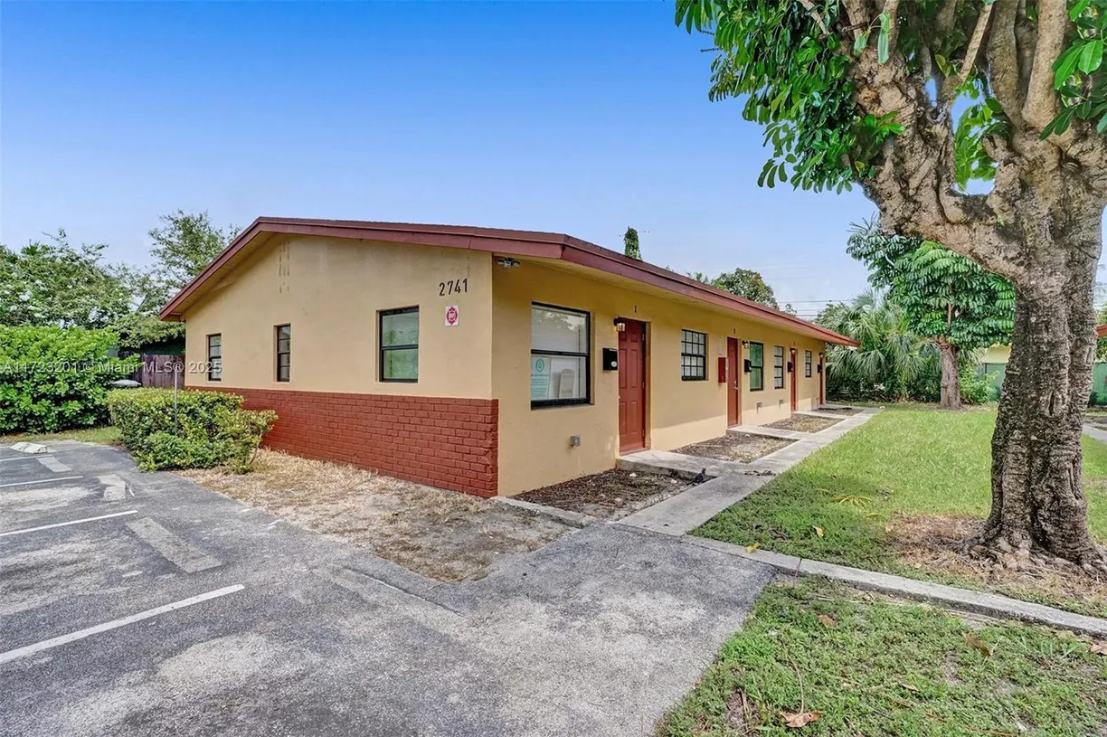 South Florida Real Estate | View 2741 NW 1st St, 2 | 2 Beds, 1 Bath