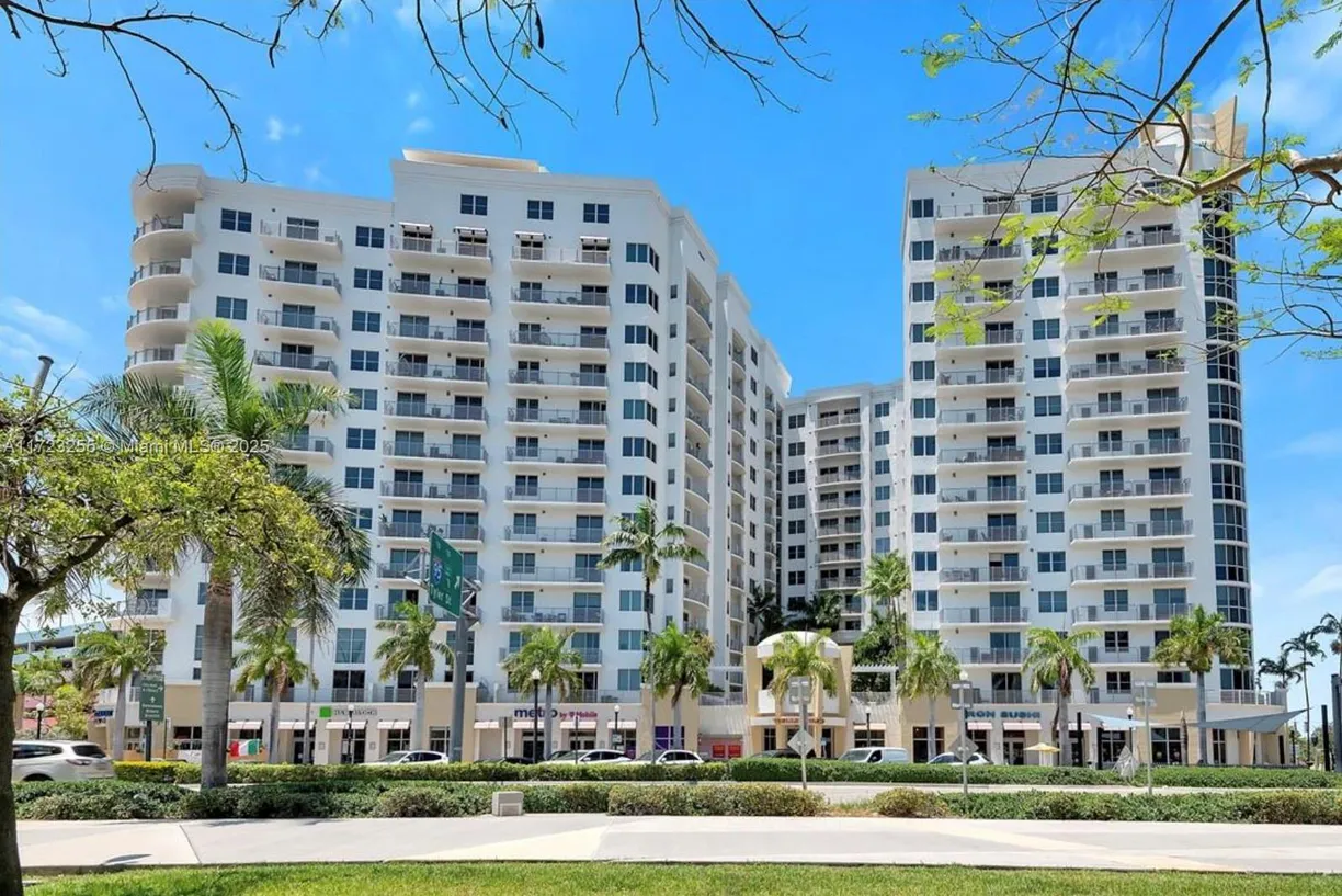 South Florida Real Estate | View 1830 Radius Dr, 810 | 1 Bed, 1 Bath